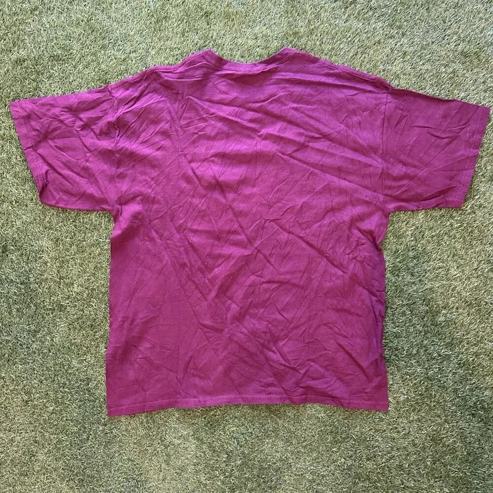 Vintage Rare Aetherton Alumni 1975 Graphic Logo Maroon Tee Shirt Mens XL - Picture 8 of 8